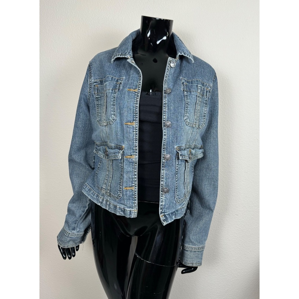 Forever 21 Size L Light Wash Stretch Button Front Jean Jacket